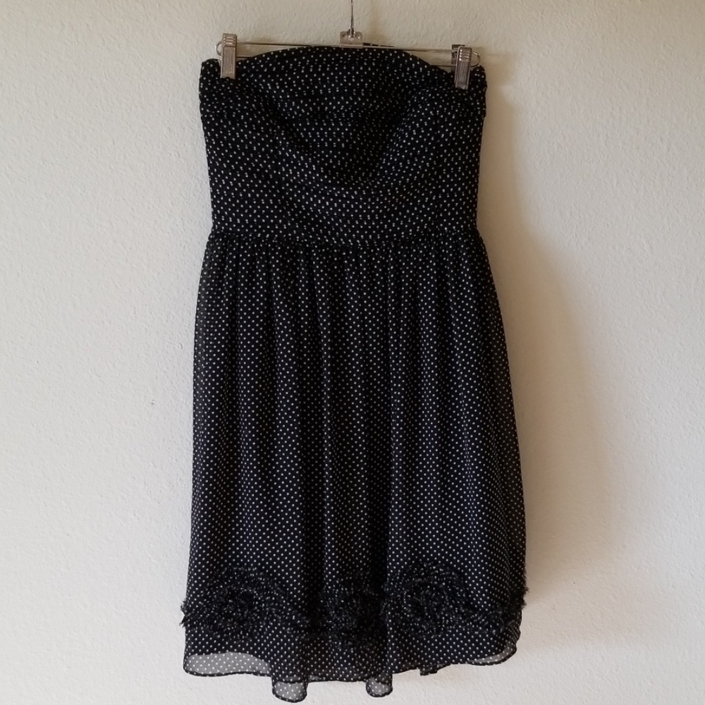 Strapless dress